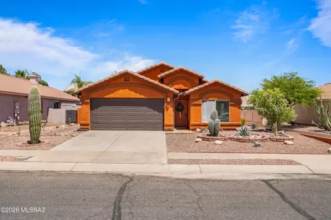 7000 W Avondale Pl, Tucson, AZ 85743