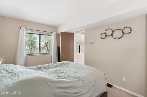Bedroom - 154 E Pastime Rd, Tucson, AZ 85705 photo 6 of 6