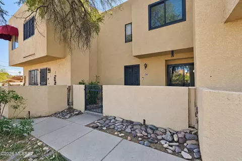 Exterior - 154 E Pastime Rd, Tucson, AZ 85705 photo 1 of 6