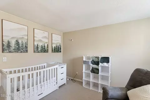 Bedroom - 154 E Pastime Rd, Tucson, AZ 85705 photo 2 of 6