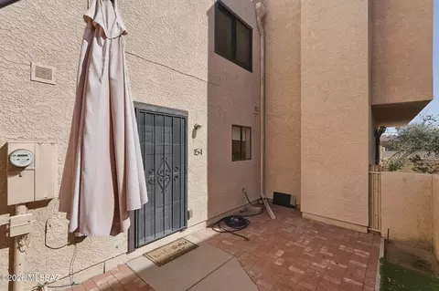 Exterior - 154 E Pastime Rd, Tucson, AZ 85705 photo 6 of 6