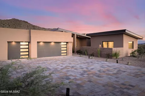5835 W Sunset Gallery Pl, Marana, AZ 85658