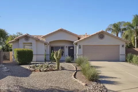 570 S Slate Mountain Dr, Tucson, AZ 85748