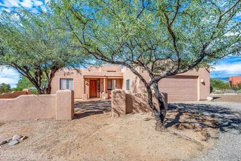 13813 E Placita Cachorro, Vail, AZ 85641