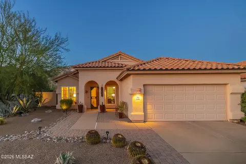 7771 E Calle Del Minique, Tucson, AZ 85750