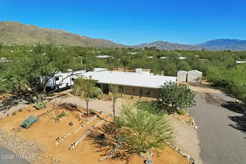 4960 N Calle Primula, Tucson, AZ 85749