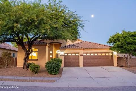 7402 S Silky Willow Dr, Tucson, AZ 85747