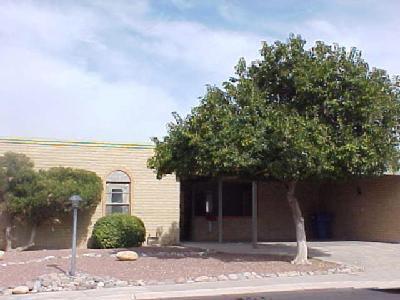 8043 Estes Ln, Tucson, AZ 85710 photo 2