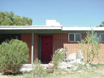 7265 E Sylvane Dr, Tucson, AZ 85710 photo 1