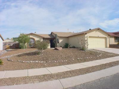 6815 N De Chelly Loop, Tucson, AZ 85741 photo 2