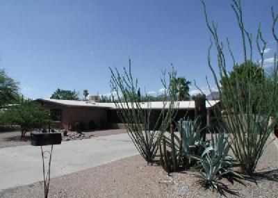 7759 E Hampton St, Tucson, AZ 85715 photo 2