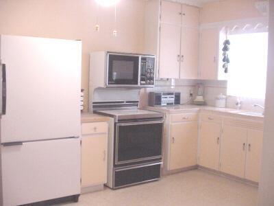2242 E Copper St, Tucson, AZ 85719 photo 4