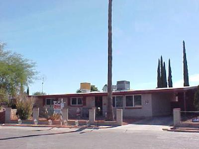 9342 E Daniel Pl, Tucson, AZ 85710 photo 1