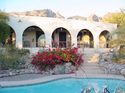 3900 E Ina Rd, Tucson, AZ 85718 photo 2