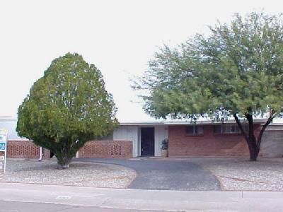 7257 E Montecito Dr, Tucson, AZ 85710 photo 1