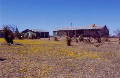 25135 E Comanche Trl, Benson, AZ 85602 photo 2