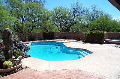 8801 E Bears Path Rd, Tucson, AZ 85749 photo 3