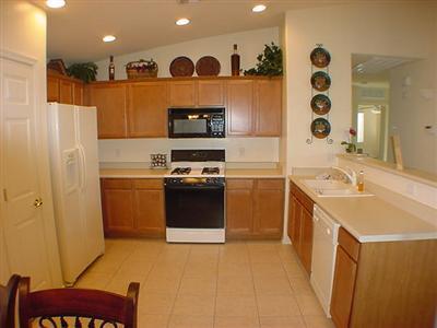 8499 E Sarnoff Rdg, Tucson, AZ 85710 photo 4