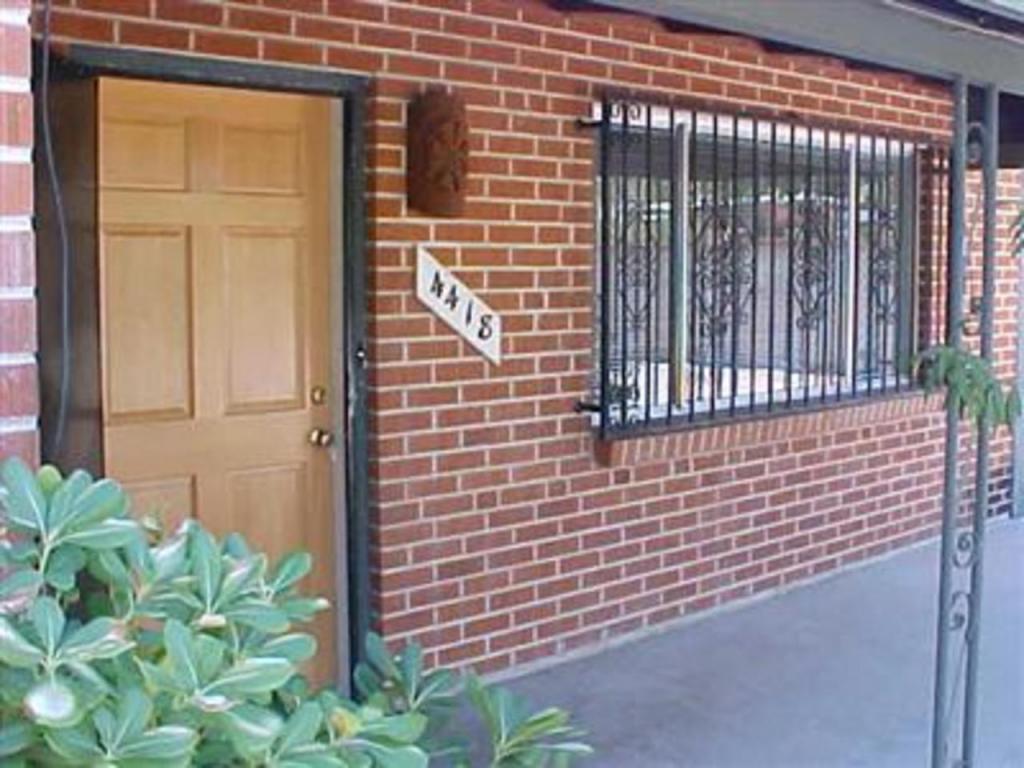 4418 E 4th St, Tucson, AZ 85711 photo 2