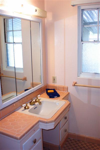 2115 E Spring St, Tucson, AZ 85719 photo 4