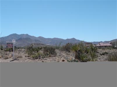 341 N Solar Dr, Vail, AZ photo 2