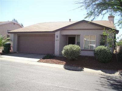 8174 N Streamside Ave, Tucson, AZ 85741 photo 1