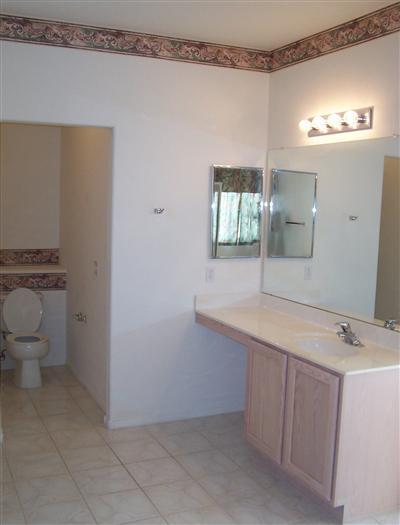 9498 N Stonebrook Dr, Tucson, AZ 85743 photo 4