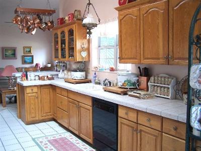 8285 E Seneca St, Tucson, AZ 85715 photo 2