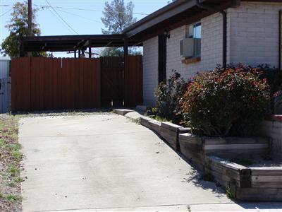 8626 E 3rd St, Tucson, AZ 85710 photo 2