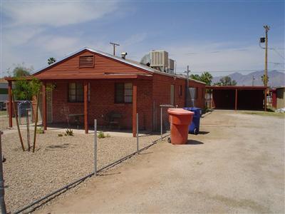 4635 E Montecito St, Tucson, AZ 85711 photo 2