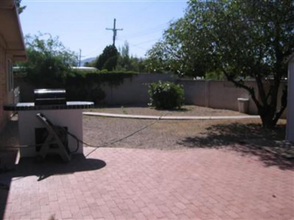 8132 E 3rd St, Tucson, AZ 85710 photo 3