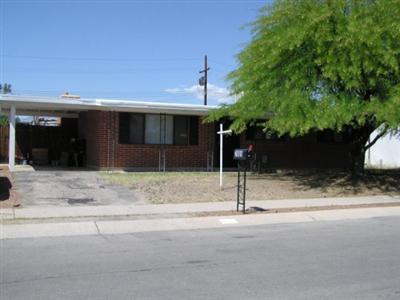 7909 E Winnepeg Dr, Tucson, AZ 85730 photo 1
