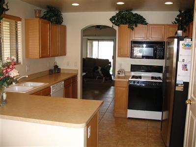 8511 E Sarnoff Ridge Loop, Tucson, AZ 85710 photo 5
