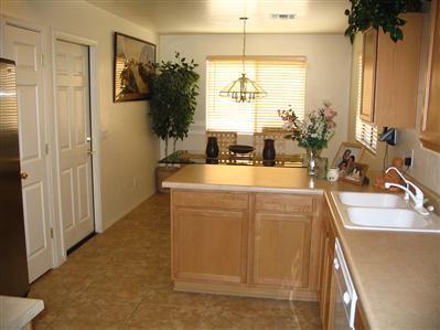 8511 E Sarnoff Ridge Loop, Tucson, AZ 85710 photo 4