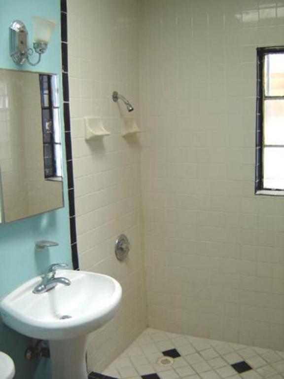 2332 E 23rd St, Tucson, AZ 85713 photo 4