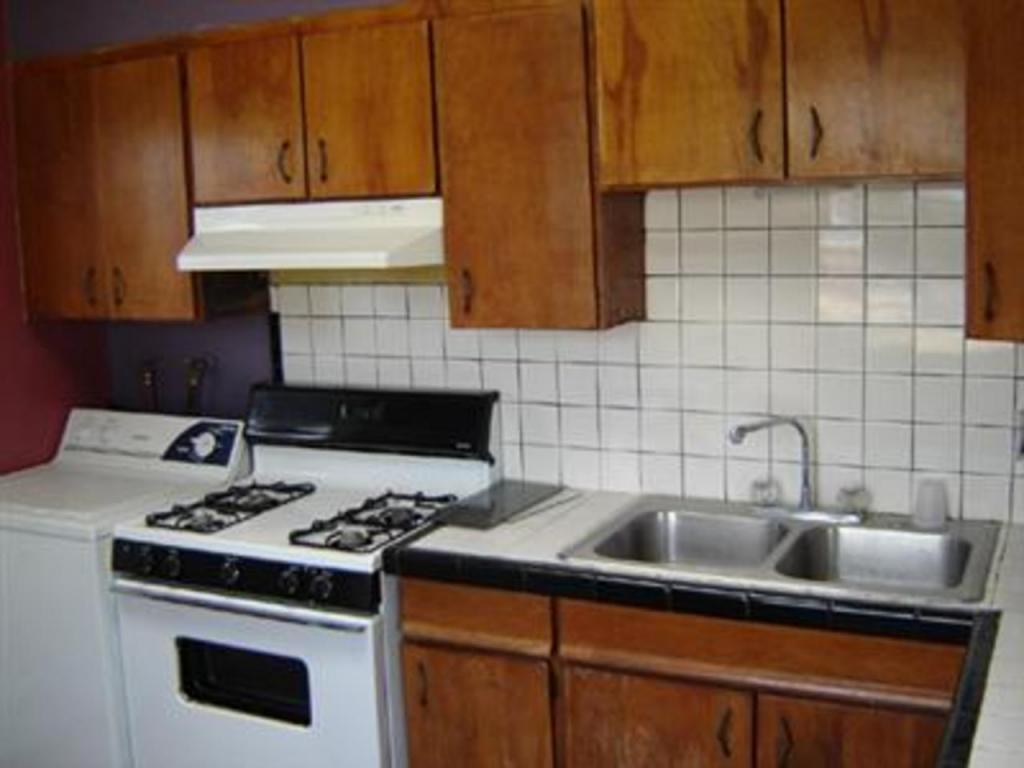 2332 E 23rd St, Tucson, AZ 85713 photo 2
