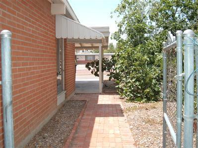 7649 E 29th St, Tucson, AZ 85710 photo 2