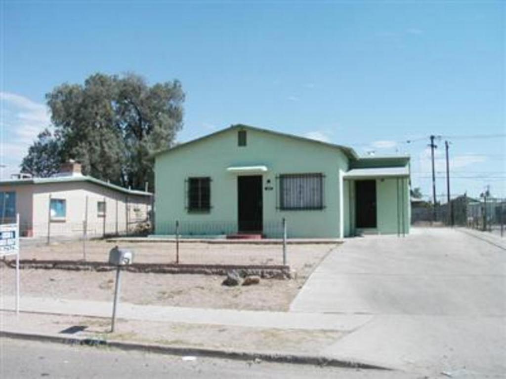 426 E 34th St, Tucson, AZ 85713 photo 1