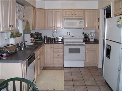 9341 E Daniel Pl, Tucson, AZ 85710 photo 2