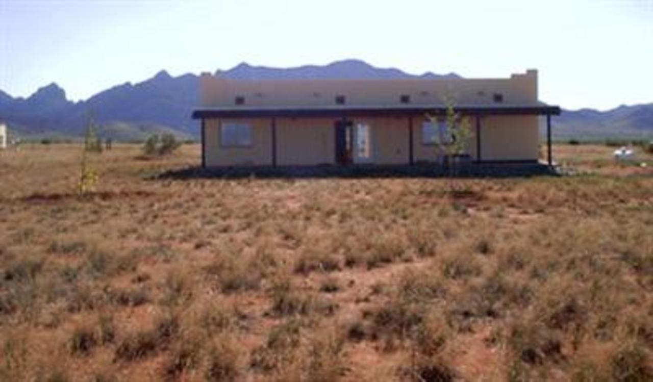 466 W Euclid St, Pearce, AZ 85625 photo 1
