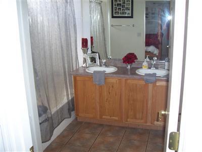 8726 E Chimney Spring Dr, Tucson, AZ 85747 photo 4