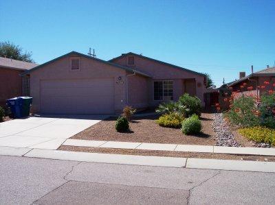 8872 E Apple Tree Dr, Tucson, AZ 85730 photo 1