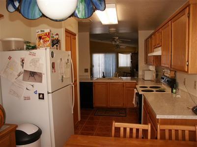 237 E Radine Dr, Benson, AZ 85602 photo 2