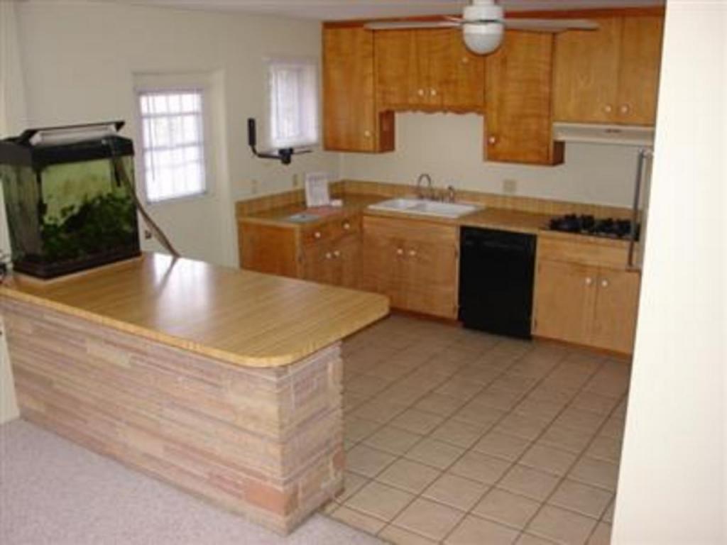 5843 E 2nd St, Tucson, AZ 85711 photo 4