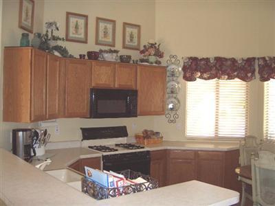 8906 E Maxwell Dr, Tucson, AZ 85747 photo 4