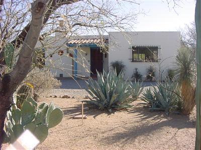 1332 E Hedrick Dr, Tucson, AZ 85719 photo 1