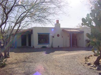 1332 E Hedrick Dr, Tucson, AZ 85719 photo 2