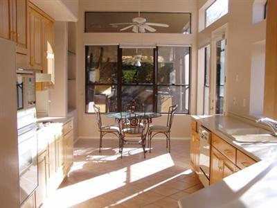 7025 E Chickadee Ct, Tucson, AZ 85750 photo 4