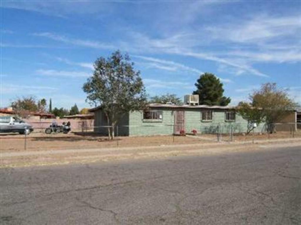 4301 E Rex St, Tucson, AZ 85706 photo 1