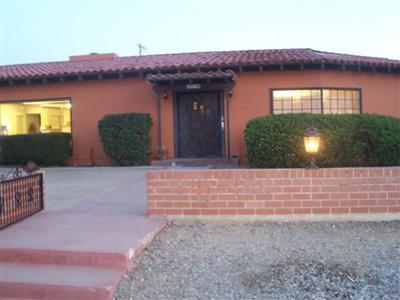 4226 E 4th Pl, Tucson, AZ 85711 photo 2